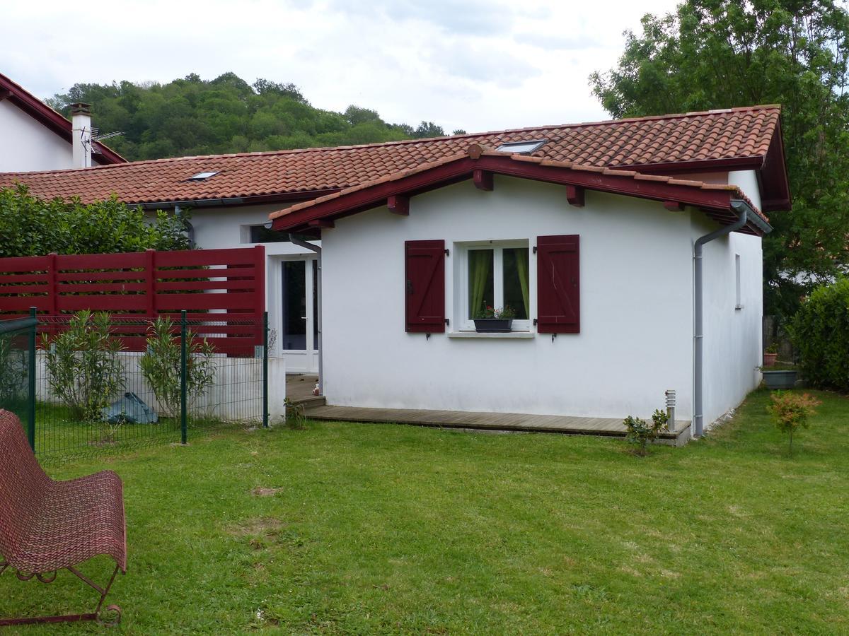 Gite Botiga Saint-Jean-le-Vieux  Luaran gambar
