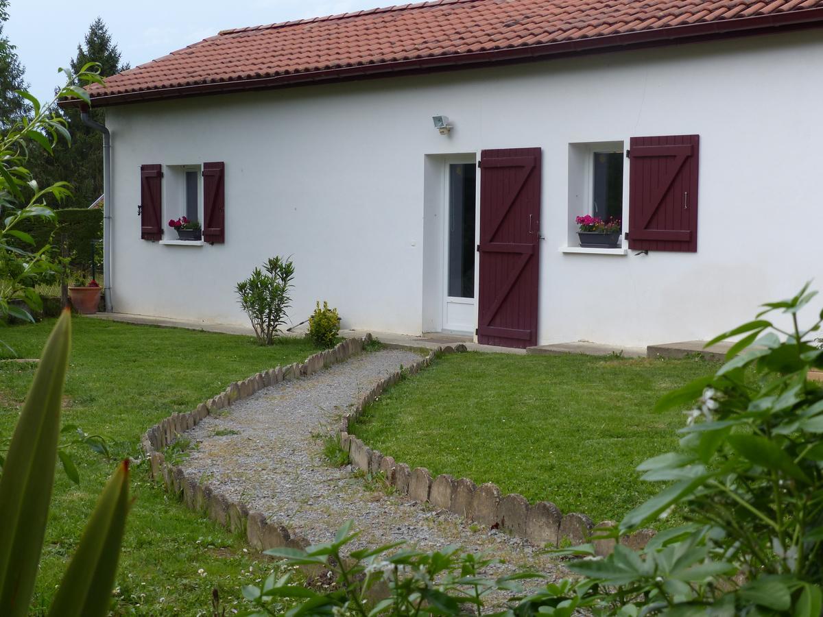 Gite Botiga Saint-Jean-le-Vieux  Luaran gambar